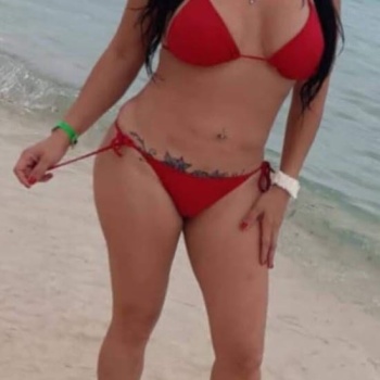 Hermosa scort super implicada griego a tope, Alicante