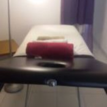 Masaje en camilla 30min-30€…. 1h-60€, Benidorm
