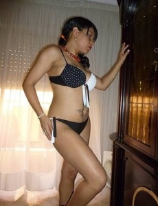 Lucia sensual atractiva,muy viciosa,piso privado