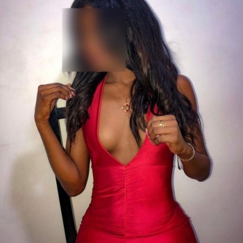 Morena guapa y simpática, Orihuela
