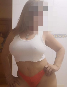 Clara quiero hacerte vibrar colombiana madurita orihuela calle bado