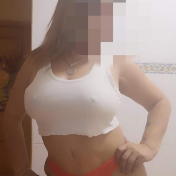 Clara quiero hacerte vibrar colombiana madurita orihuela calle bado, Orihuela
