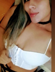 Hola Guapos soy estrella una joven y guapa