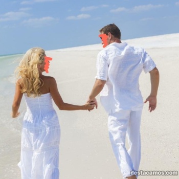 Pareja alegre, Alicante
