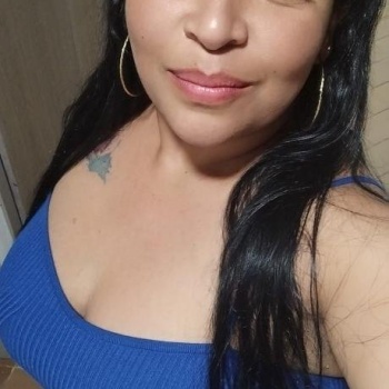 Celeste belleza colombiana, Elche