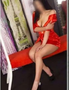 Hermosa joven delgada costa rica