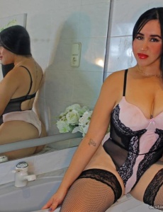 Colombiana de 25 años mia una encantadora y , cariñosa