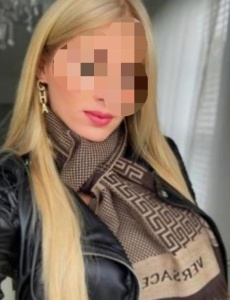 Elegante y glamurosa linda