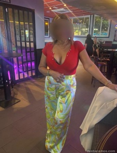 ¡Hola! Soy Carina, una española de 53 años