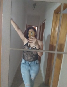 De domingo a sábado en la!! Lucía francés natural hasta el final!!! Viciosa
