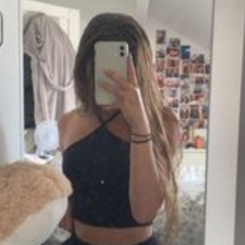 Dos chicas de compañía salidas y en nuestro sitio, Benidorm