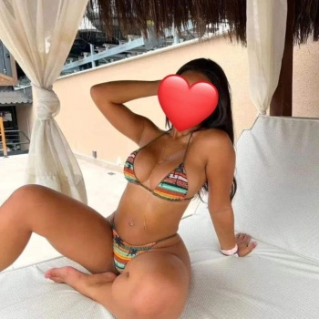 Venezolana con ganas de jugar y celebrar..., Elche