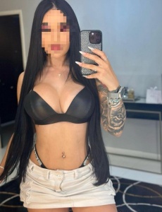 Martina venezolana tu acompañante idea estoy de paso por elche