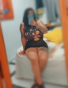 Linda colombiana nueva en la zona