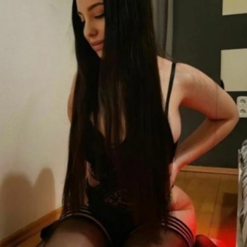 New!!! New!! New!! 22 Ños solo responde whatsapp no respndonllamada normal buscas algo diferente? Escríbeme, Calpe