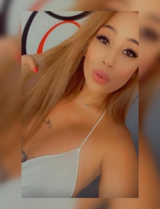 Buscas una experiencia diferente? Pues soy la chica