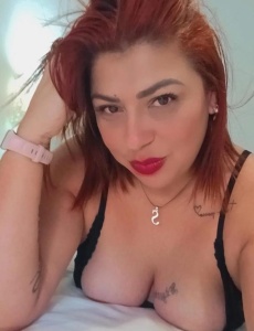 Femenina y experta, mujer total