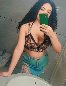 Chica diferente experimenta (t)