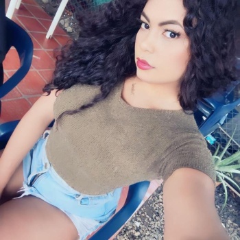 Ven y experimenta con una chica diferente (t), Alicante