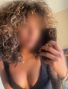 Alba masajista 24 años