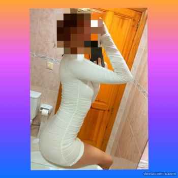 Attr young girl who needs to give and receive love, Denia