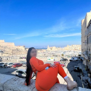 Sofiacariñosa jovencita en busca de nuevas aventuras en benidorm, Benidorm