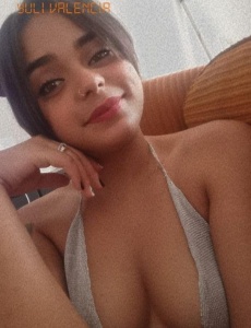 Llegó el momento de disfrutar con esta hermosa latina que esperas para llamarme