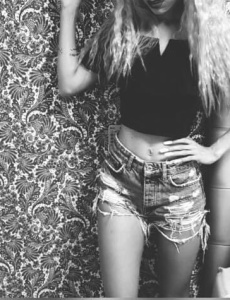 Escort de lujo rubia alta delgadita 24