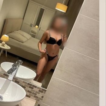 Sofia , recien llegada a alicante para vivir aventuras unicas!, Alicante