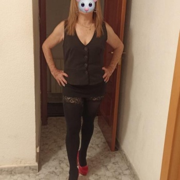 Lucia soy como más años más bueno, Villena