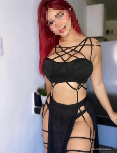 Paola peligrosamente las palmasss