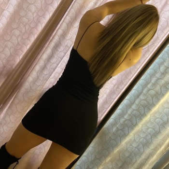 Chica colombiana, Alicante