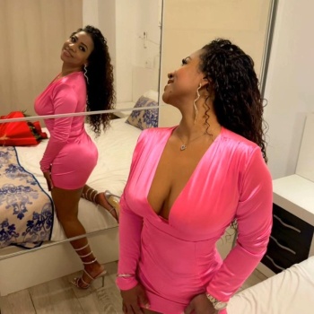 Morena hermosa y sexy., Benidorm