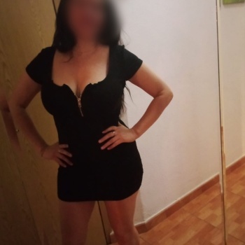 Magda , recién llegada a alcoy vivete una porno, Alcoy