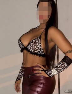 Nicol nuevamente en benidorm! Exótica colombiana