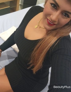 Novedad. Latina. Muy completa