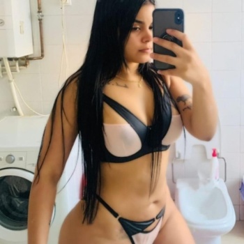 Hola soy dina tengo 23 y soy independiente, Alicante