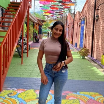 Sintia jovencita colombiana, Torrevieja