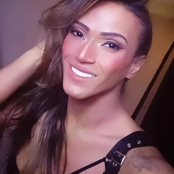Nicolly brasileña, Orihuela
