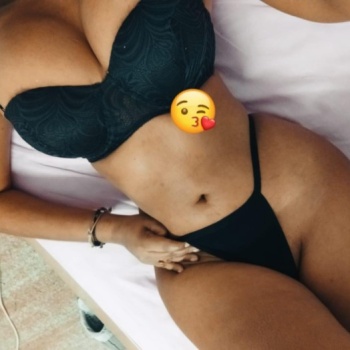 Morenita dulce colombiana, Elche