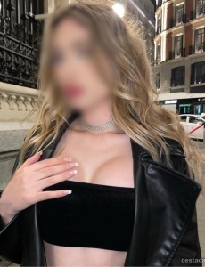 Amelia elegante y divertida