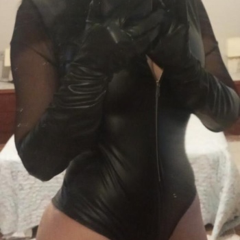 Pamela buen masaje, Elche