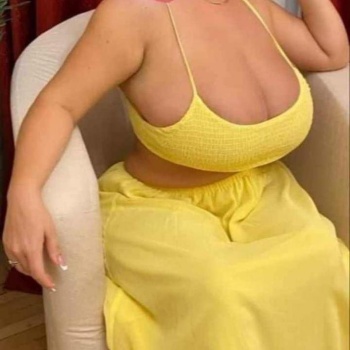 Ya estoy en torrevieja. Katalina madurita dulce y muy sociable. Comunicate conmigo mediante whatsapp., Torrevieja