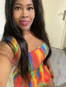 Latina morenaza