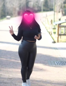 Laura bella colombiana complaciente y sensual