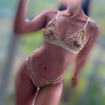 Amor soy una hermosa flaca cachonda, Denia