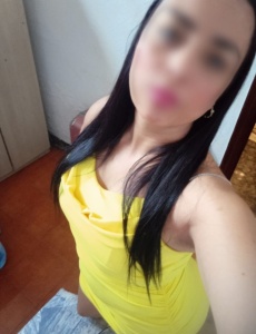 Novedad laura por primera vez en torrevieja
