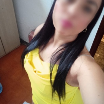 Novedad laura por primera vez en torrevieja, Torrevieja
