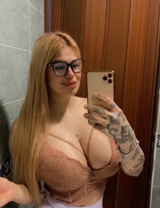 Rubia voluptuosa