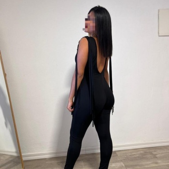 Melany un linda joven que ara vivir momento asombroso, Alicante
